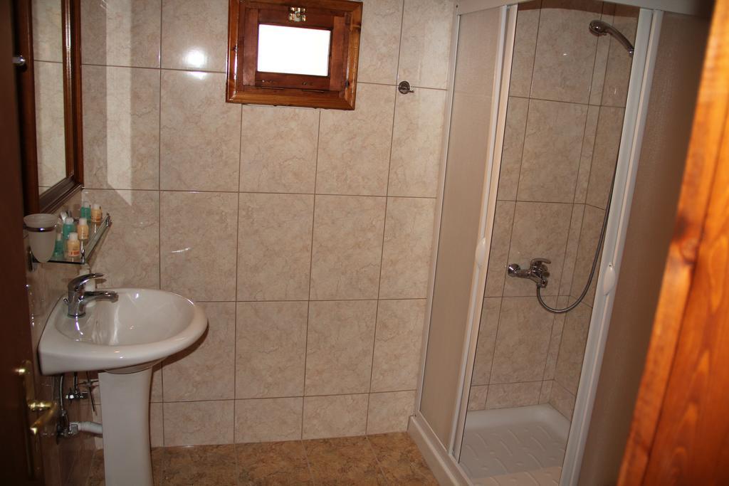 Piges Hotel Gliki Luaran gambar